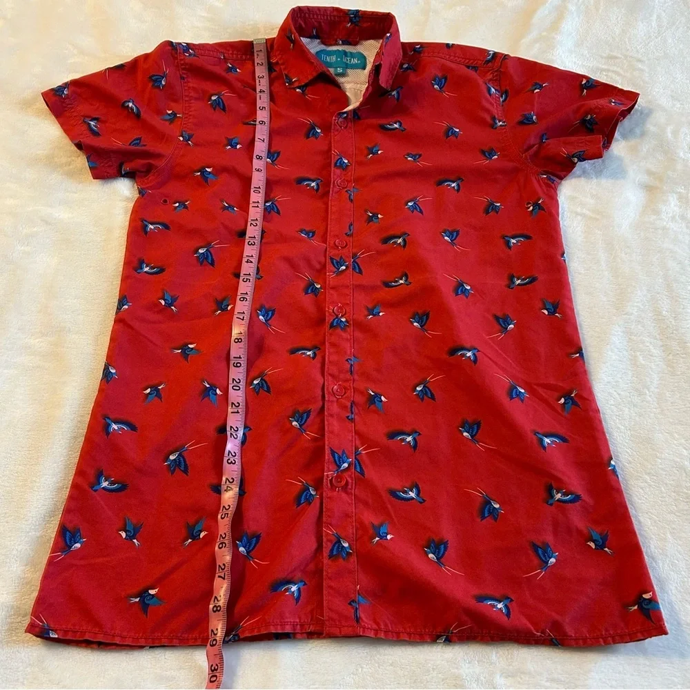 Tenth + Ocean red with blue birds short sleeve button down shirt size S summer